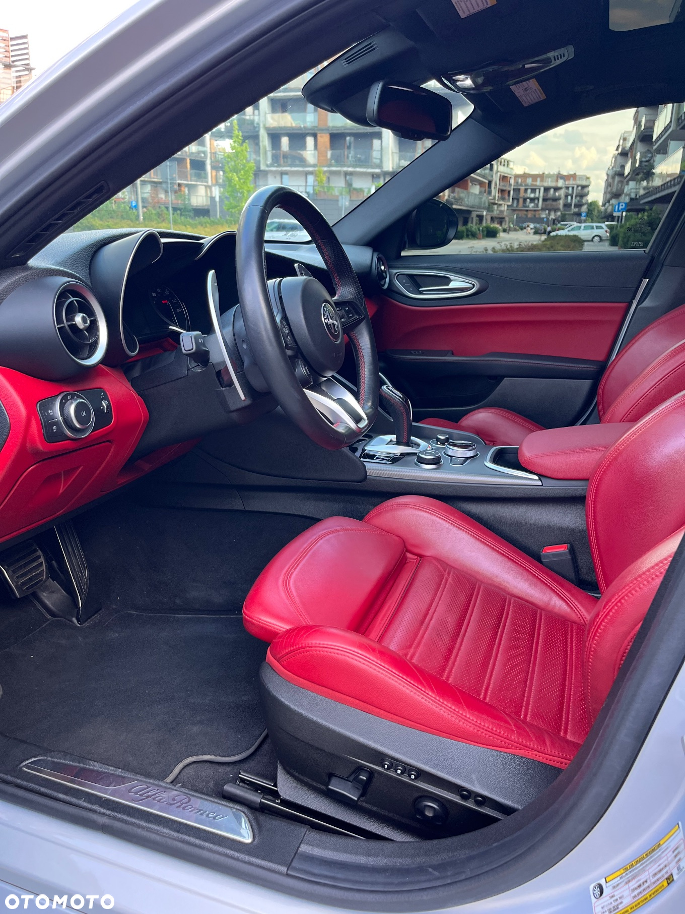 Alfa Romeo Giulia 2.0 Turbo 16V AT8 Veloce Ti - 24