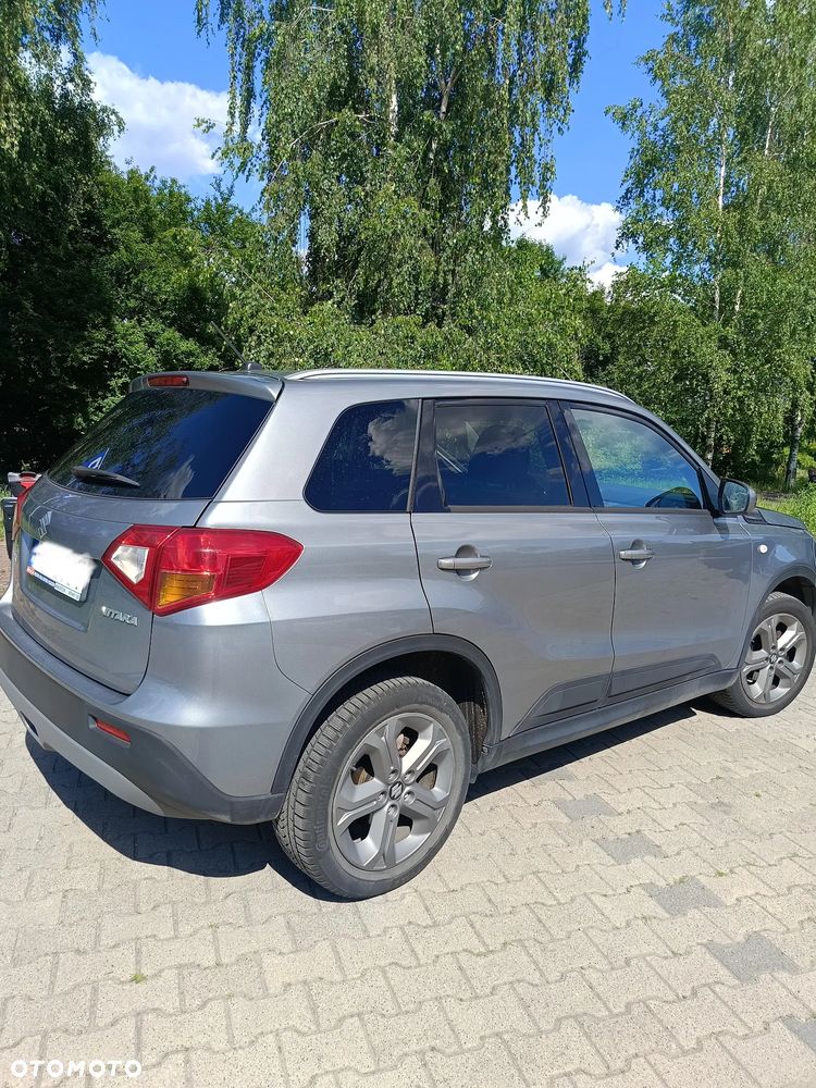 Suzuki Vitara 1.6 Comfort 2WD - 6