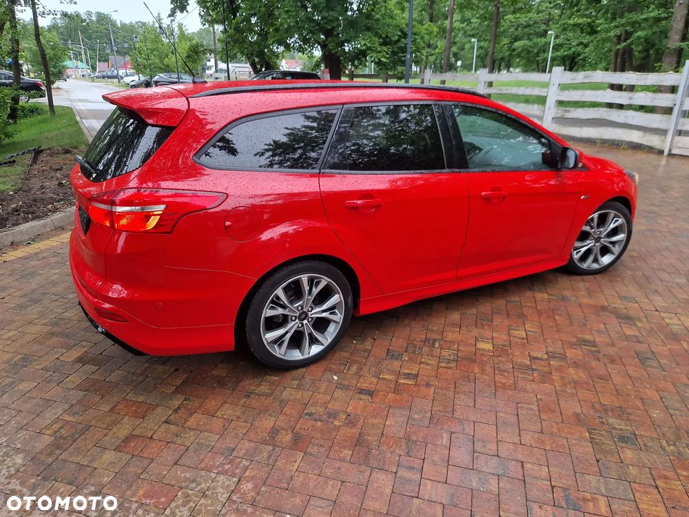 Ford Focus 2.0 TDCi ST-Line Red ASS - 40
