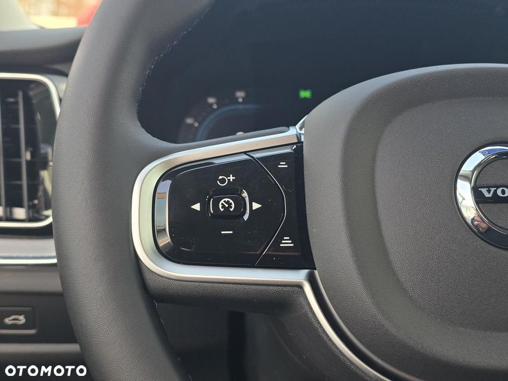 Volvo V60 B4 B Plus Dark - 11