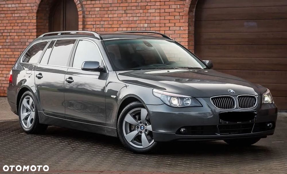 BMW Seria 5 525i - 1