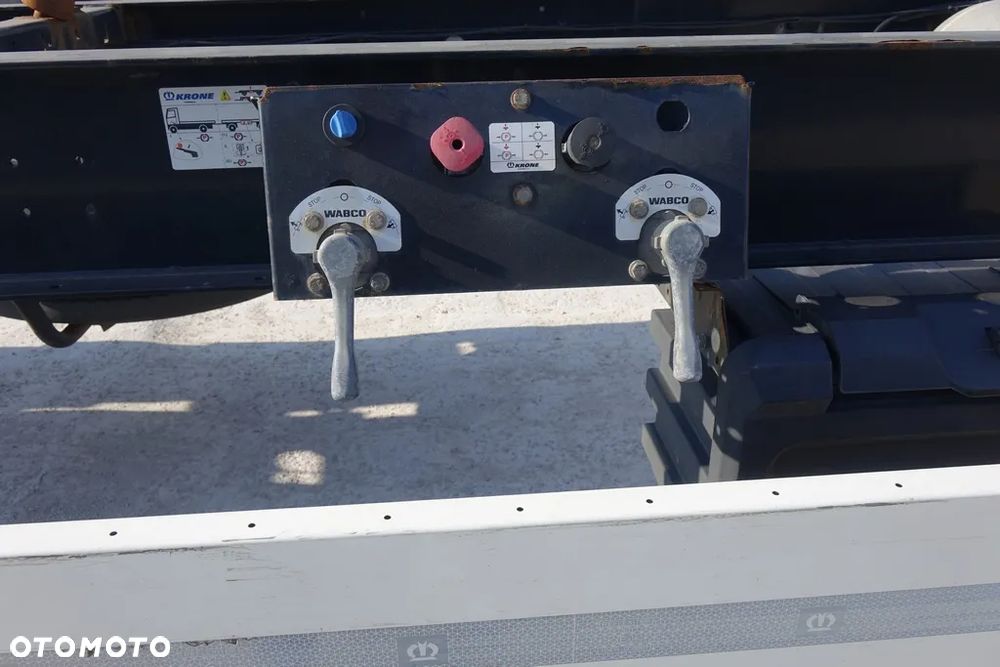 Krone PRZYCZEPA BDF / STANDARD / HAMULCE TARCZOWE / BPW - 9