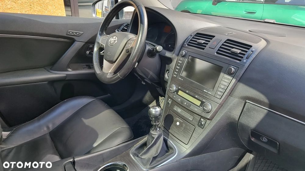 Toyota Avensis 2.2 D-CAT Prestige - 18