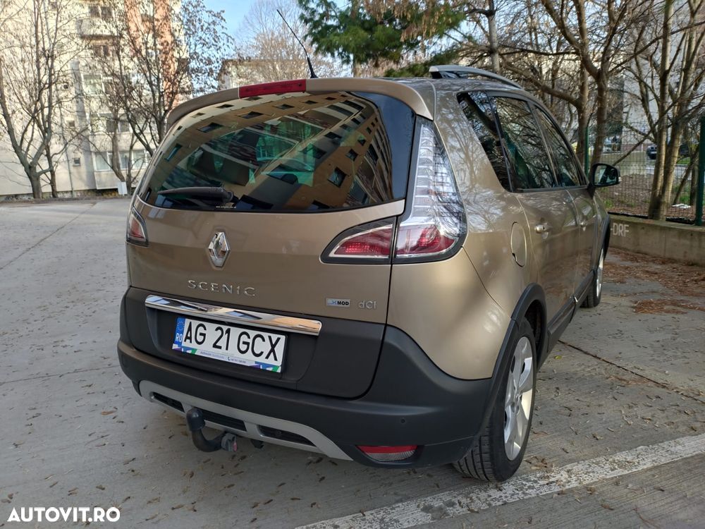 Renault Scenic dCi 110 EDC Xmod Bose Edition - 9