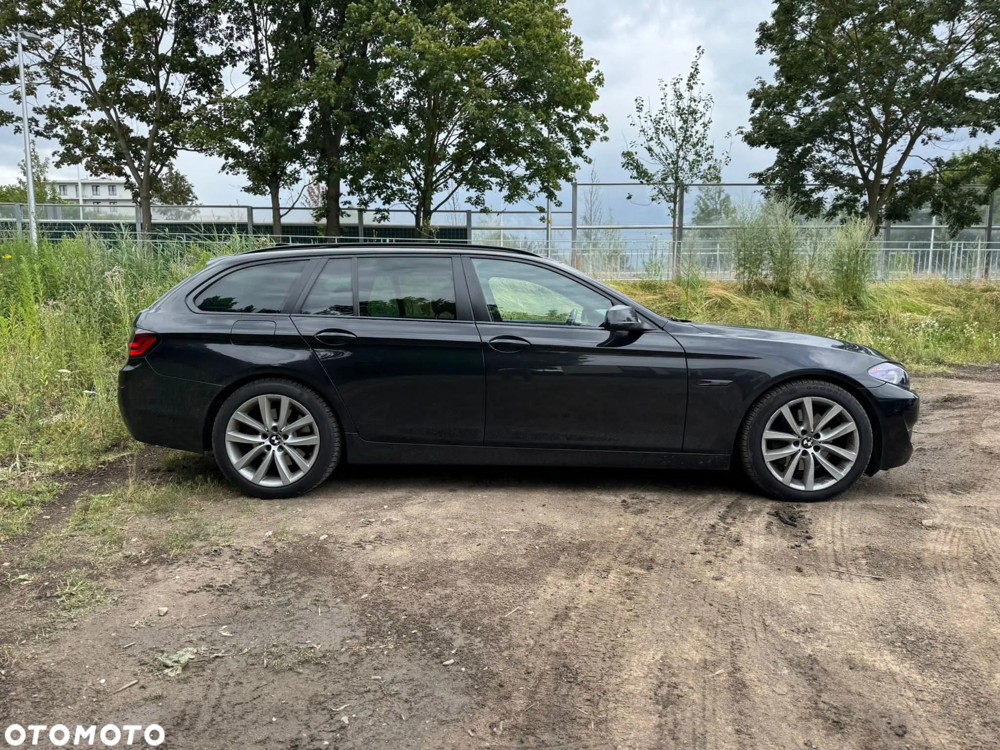 BMW Seria 5 530d xDrive - 2
