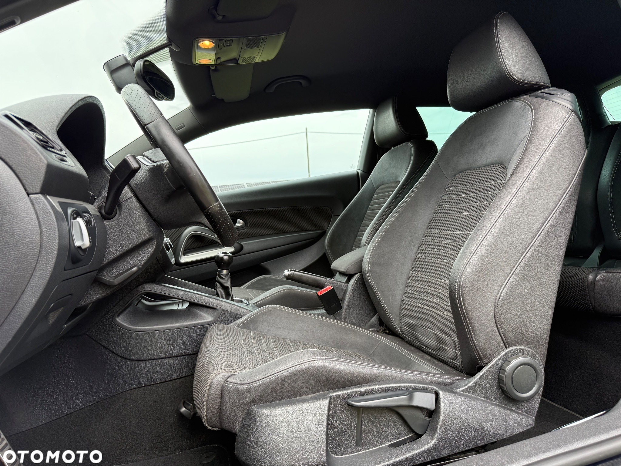 Volkswagen Scirocco 1.4 TSI Perfectline - 5