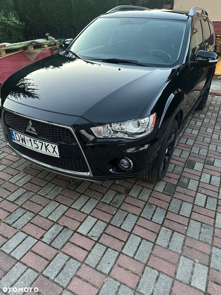 Mitsubishi Outlander 2.0 DID Intense + - 1