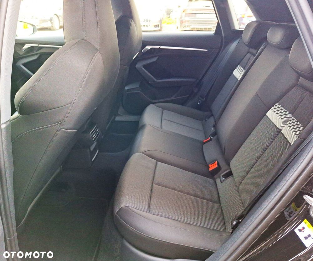 Audi A3 Sportback 35 TFSI mHEV S tronic - 20