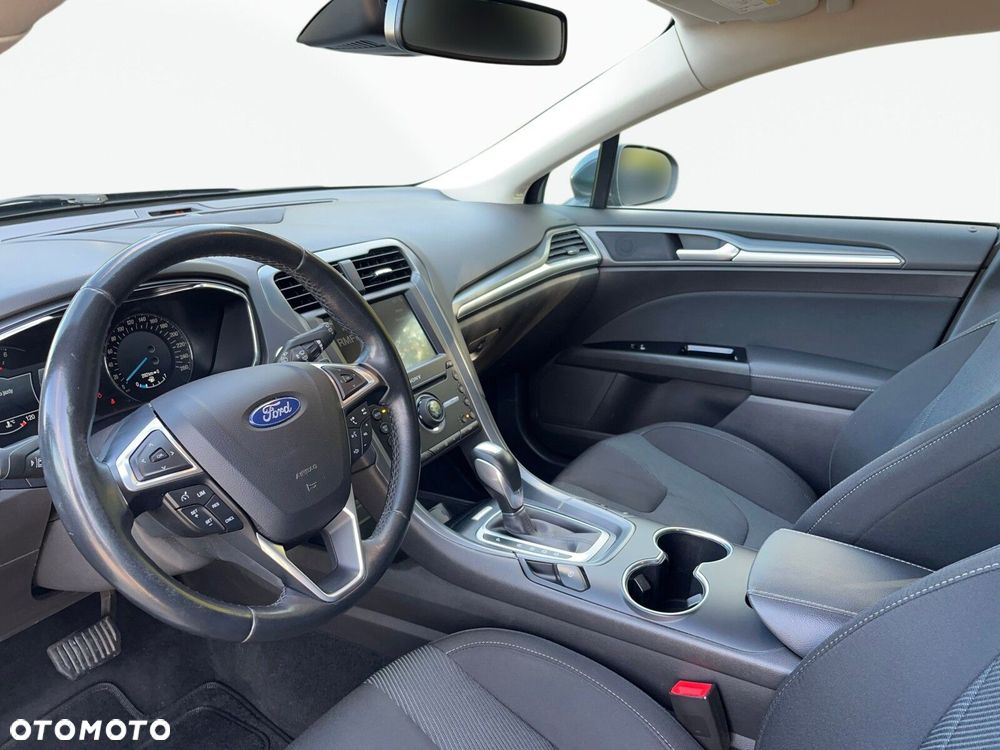Ford Mondeo 2.0 TDCi Titanium PowerShift - 9
