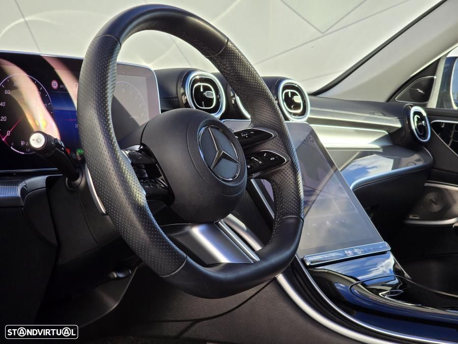 Mercedes-Benz C 300 de 4Matic T 9G-TRONIC AMG Line - 12