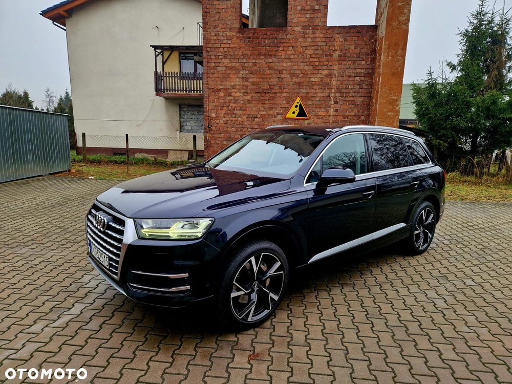 Audi Q7 - 11