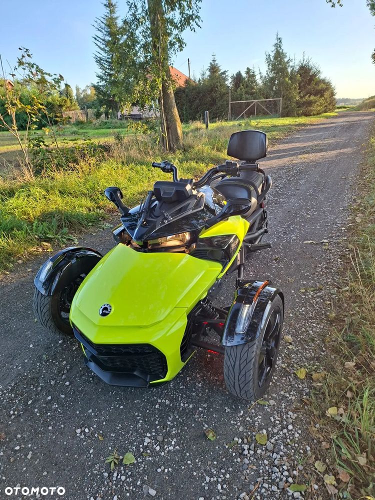 Can-Am Spyder - 7