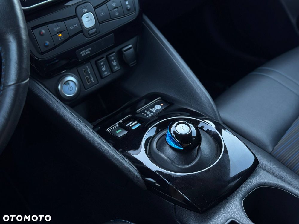 Nissan Leaf 62 kWh e+ N-Connecta - 24
