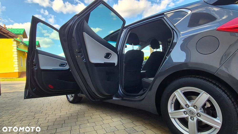 Kia Ceed 1.4 Business Line - 32
