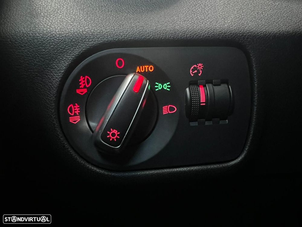 Audi A1 1.6 TDI Advance - 38