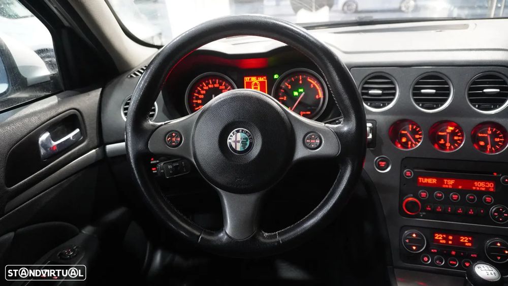 Alfa Romeo 159 1.9 JTD 16V Distinctive - 14