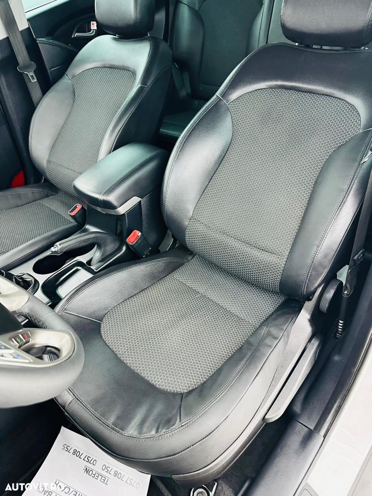 Hyundai ix35 1.7 CRDI 2WD blue Finale - 18