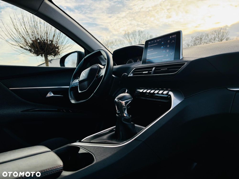 Peugeot 3008 BlueHDi 130 Stop & Start Active Business-Paket - 5