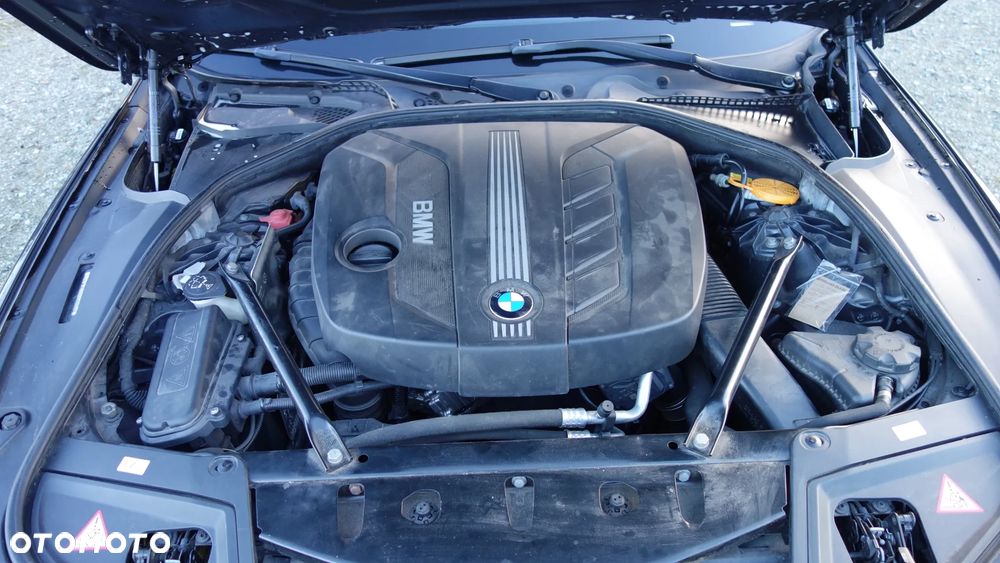 BMW Seria 5 520d Luxury Line - 39