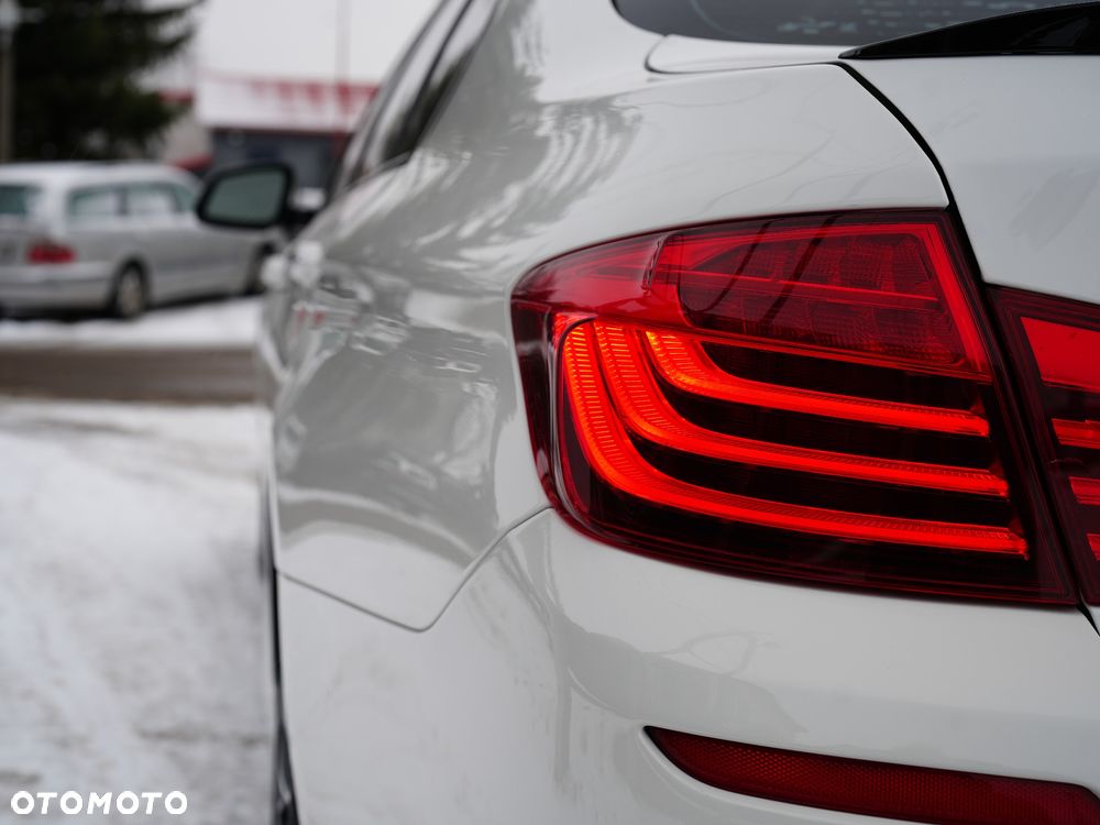 BMW Seria 5 535i - 14