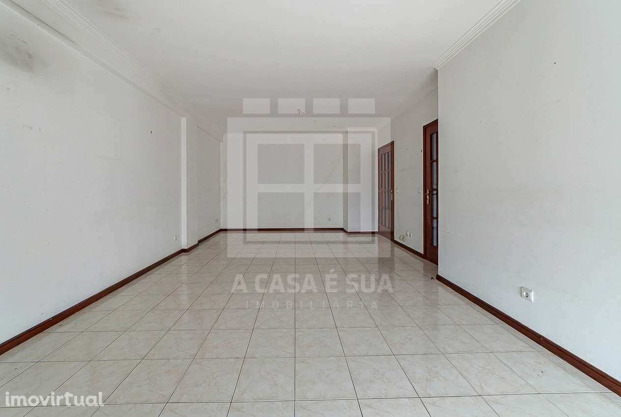 Apartamento T2 com grandes áreas em Rio Meão, S. M. Feira - Grande imagem: 3/20