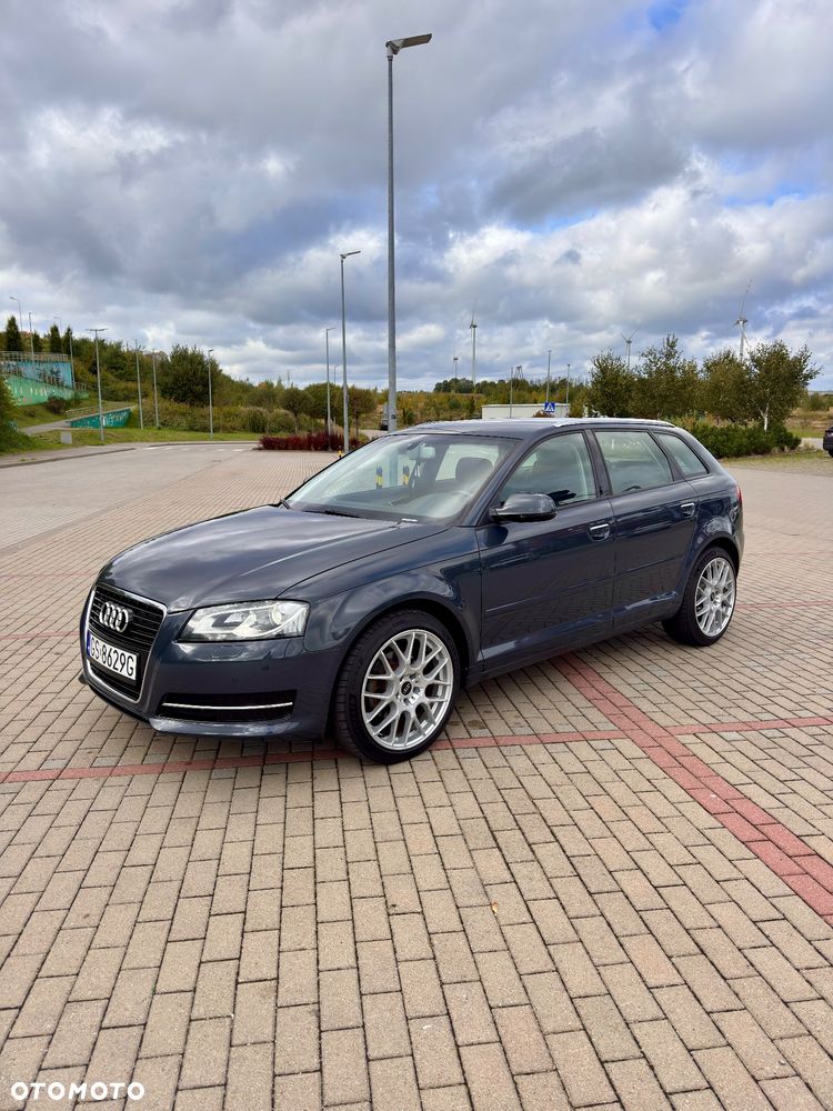 Audi A3 Sportback - 8