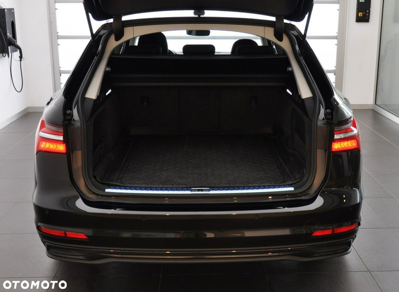 Audi A6 - 12