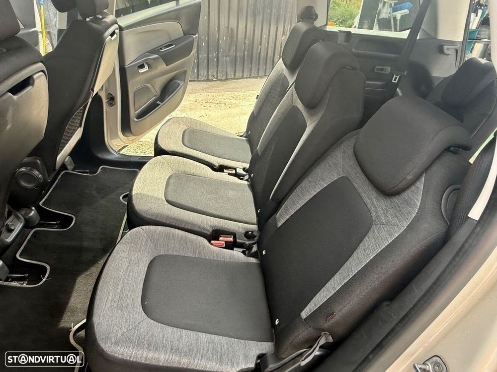 Citroën C4 Spacetourer 1.5 BlueHDi Shine - 23