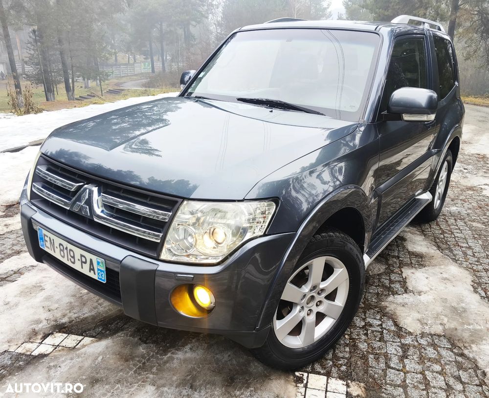 Mitsubishi Pajero 3.2 DI-D Automatik Instyle - 3