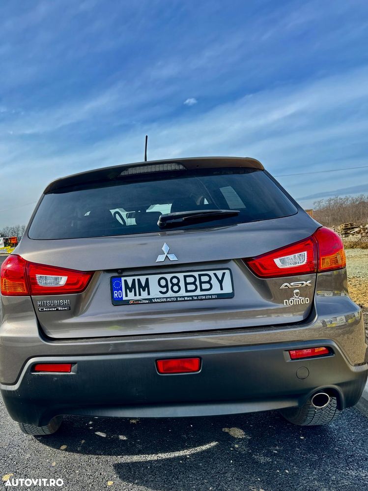 Mitsubishi ASX 1.8 DI-D 2WD Diamant Edition - 4