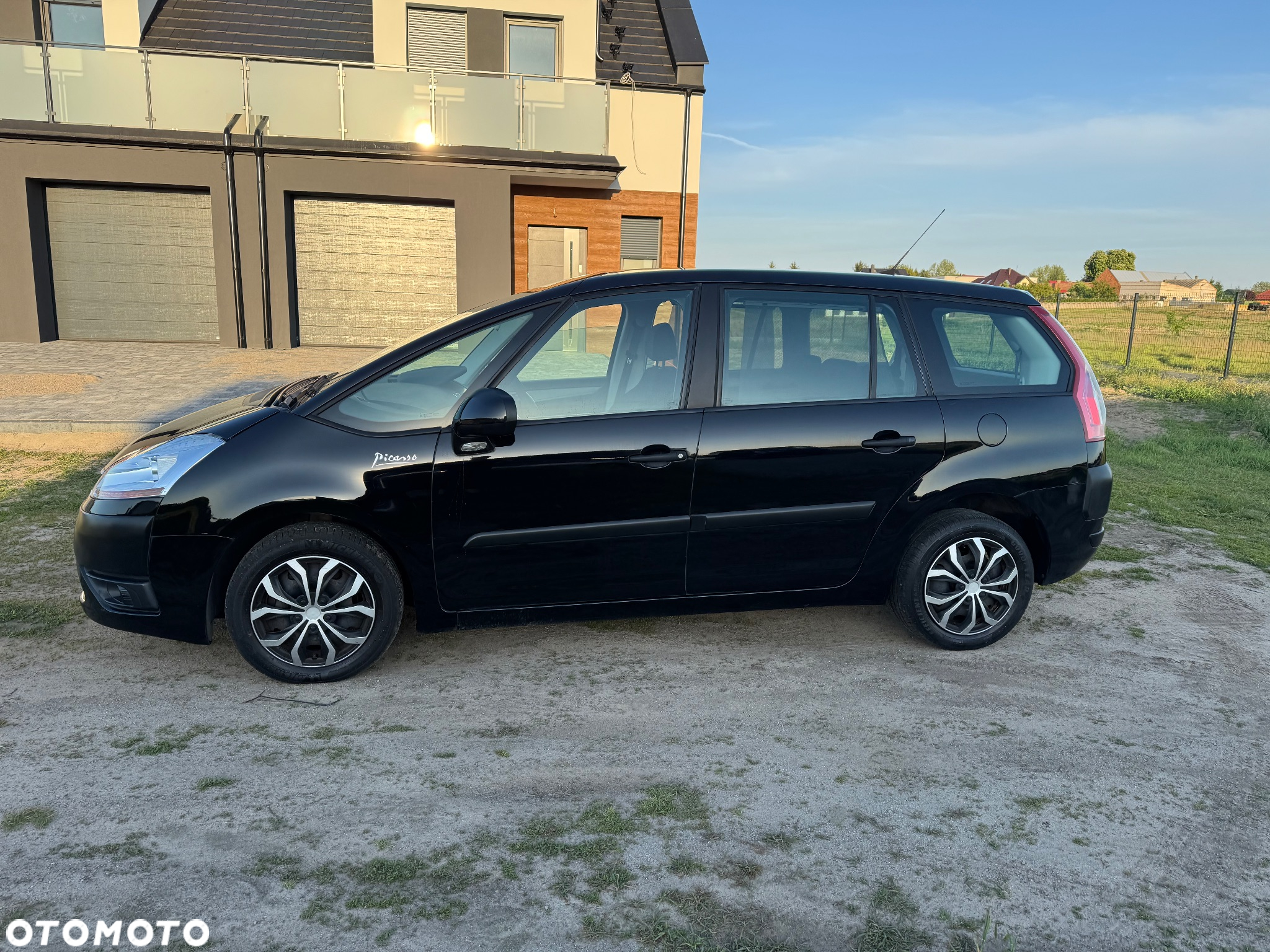 Citroën C4 Picasso 2.0 16V Tendance - 4