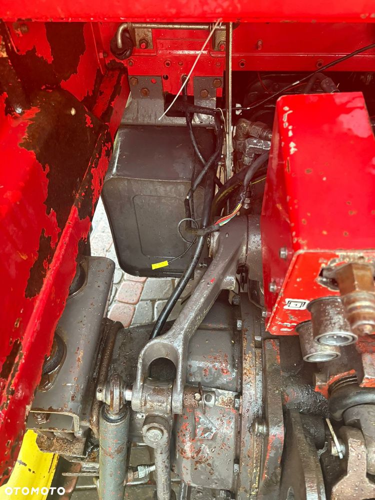 Massey Ferguson 698 - 6