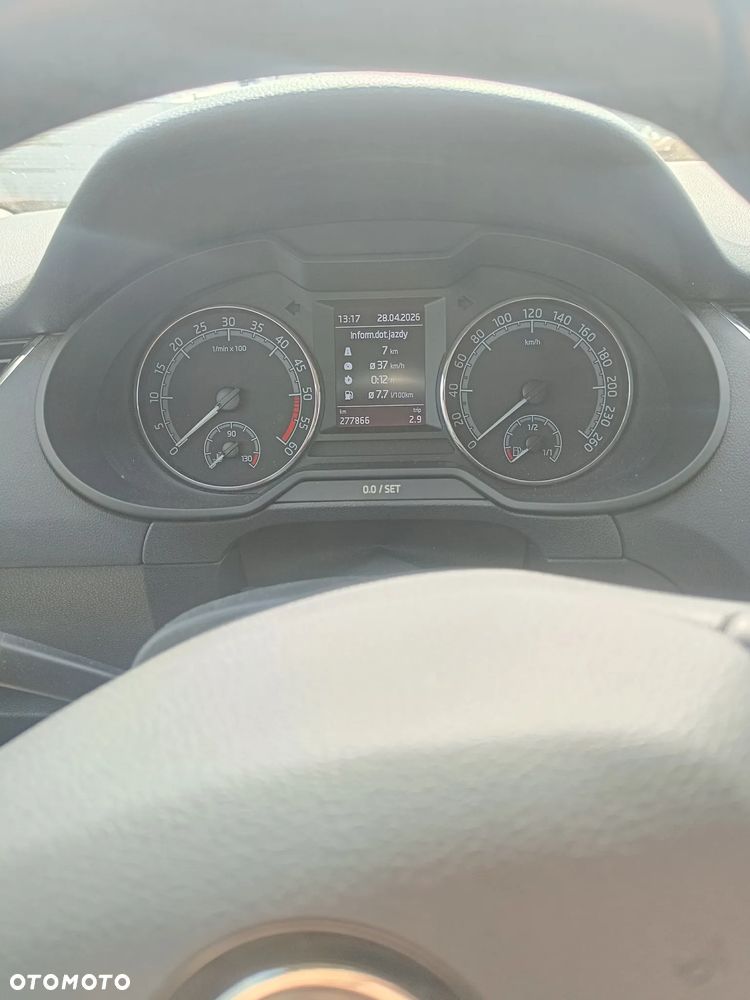 Skoda Octavia 1.6 TDI SCR Ambition - 4