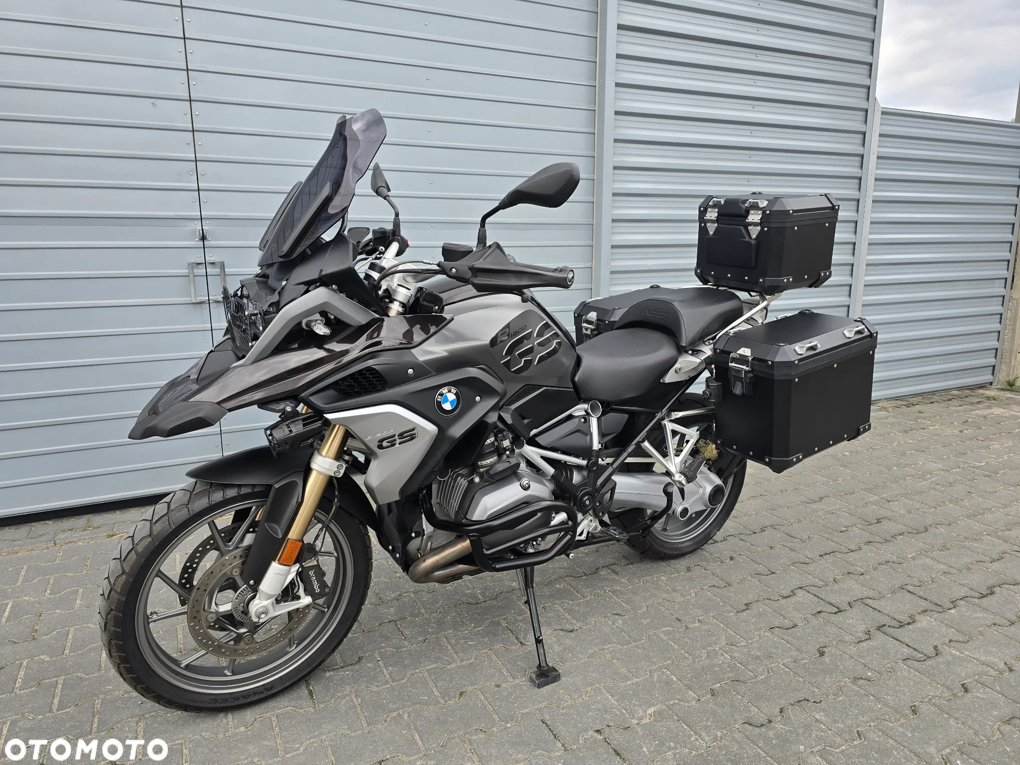 BMW R - 10