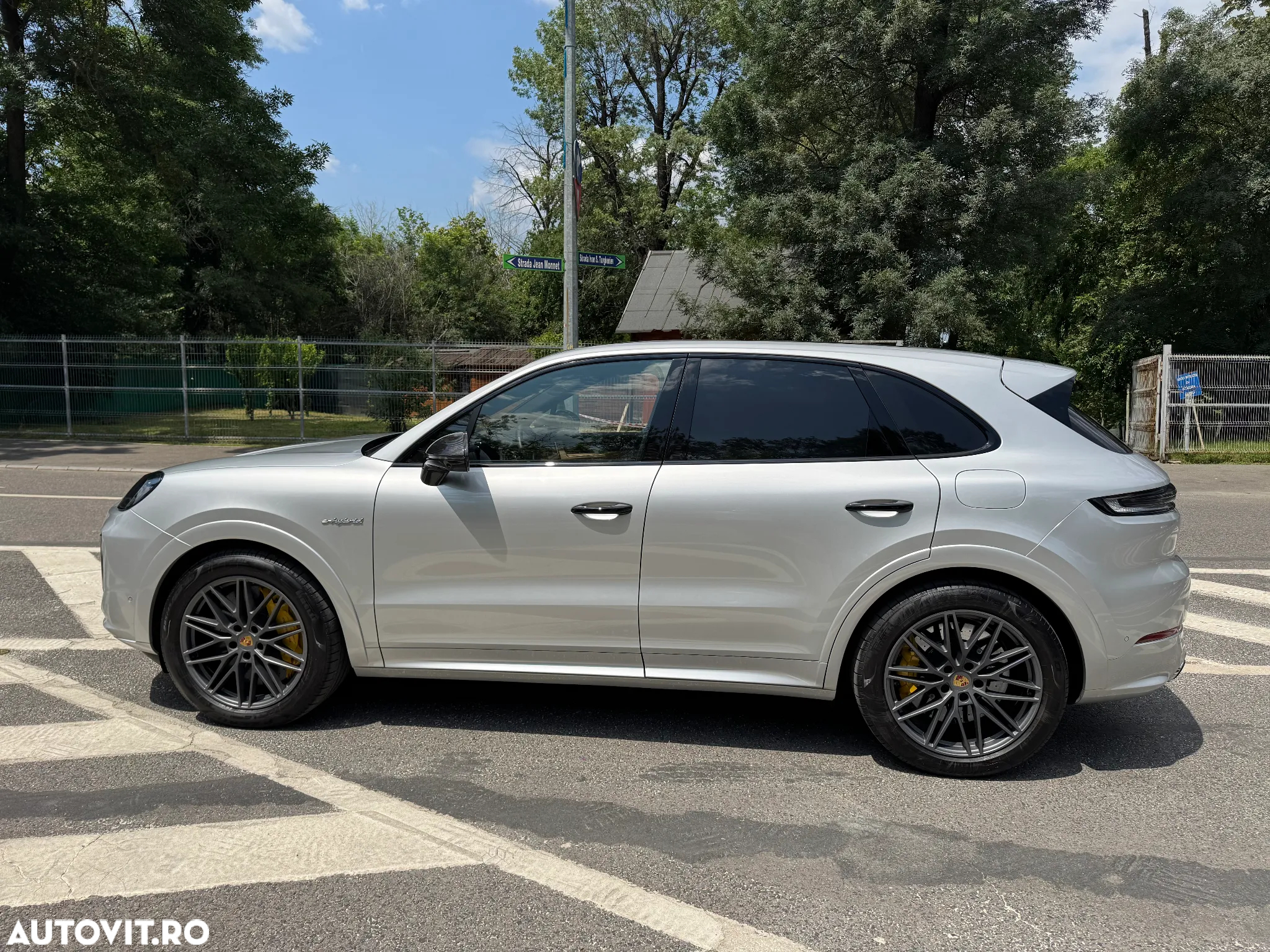 Porsche Cayenne Turbo E-Hybrid - 7