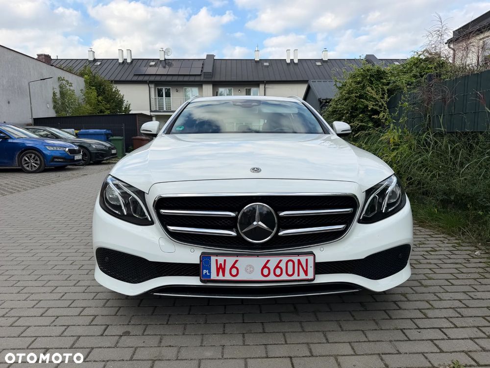 Mercedes-Benz Klasa E 400 d 4-Matic 9G-TRONIC - 1