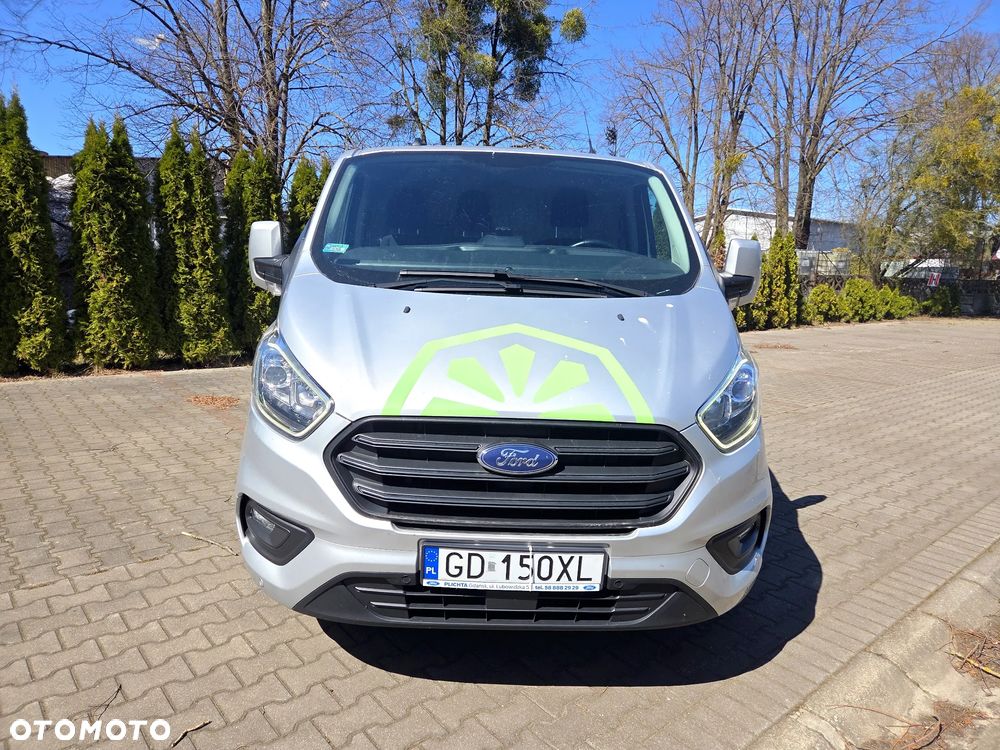 Ford TRANSIT CUSTOM - 1
