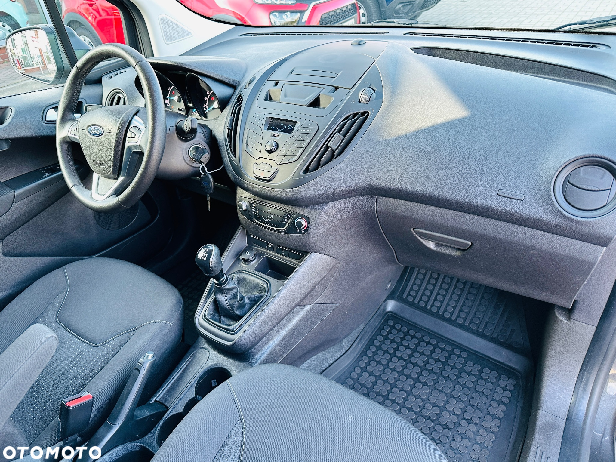 Ford TRANSIT COURIER - 16