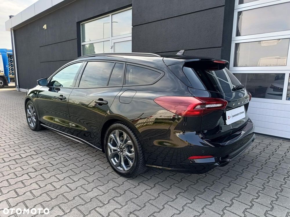 Ford Focus 1.0 EcoBoost mHEV Titanium X - 11