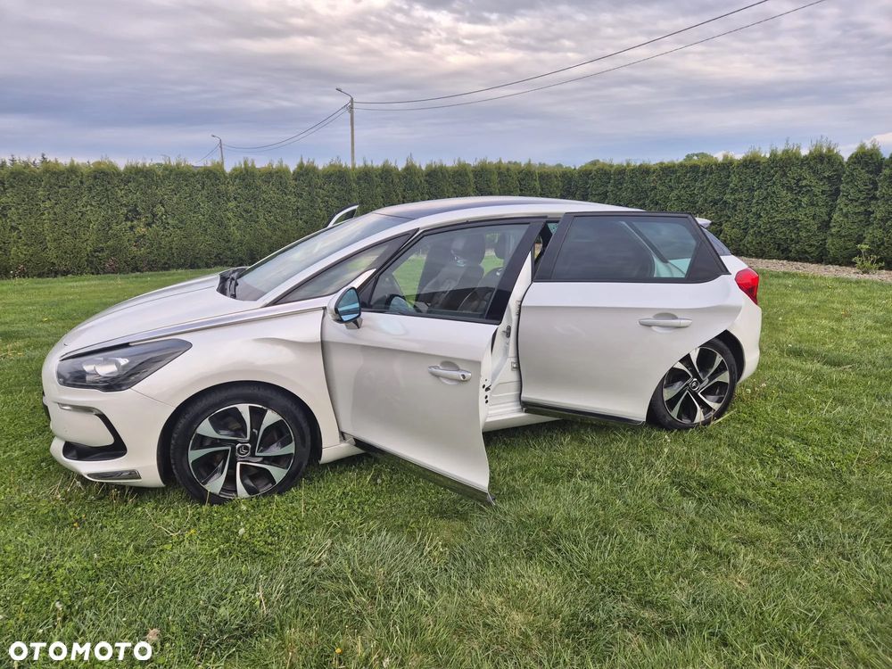 Citroën DS5 2.0 HDi Hybrid4 SoChic MCP - 8