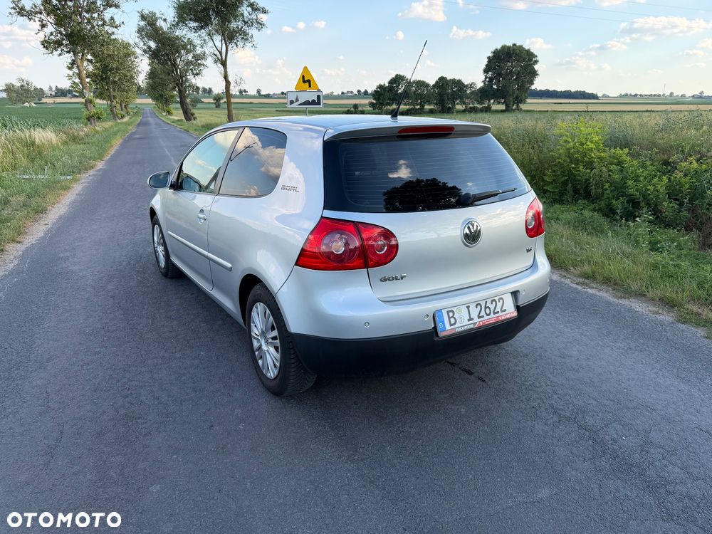 Volkswagen Golf 1.6 Automatik Sportline - 4