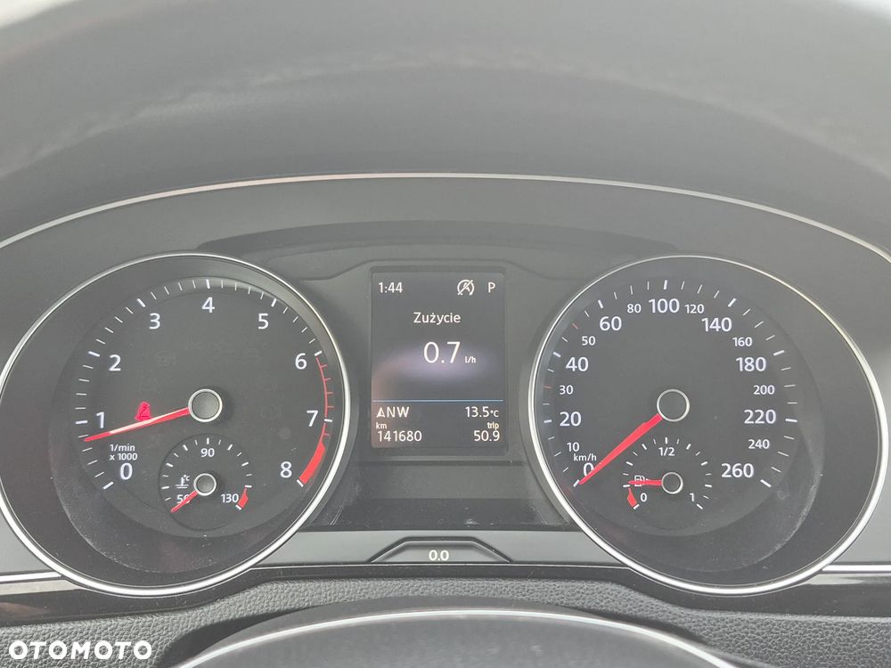Volkswagen Passat 1.5 TSI OPF DSG Comfortline - 20