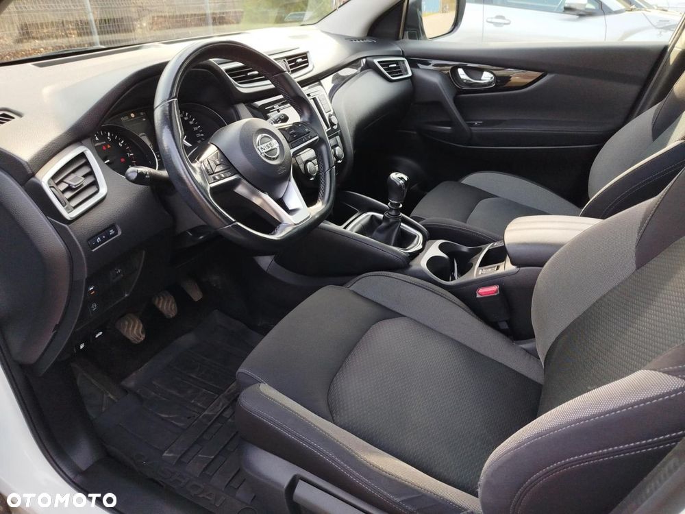 Nissan Qashqai - 9