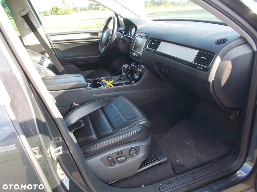 Volkswagen Touareg 3.0 V6 TDI Blue Motion DPF Automatik - 14