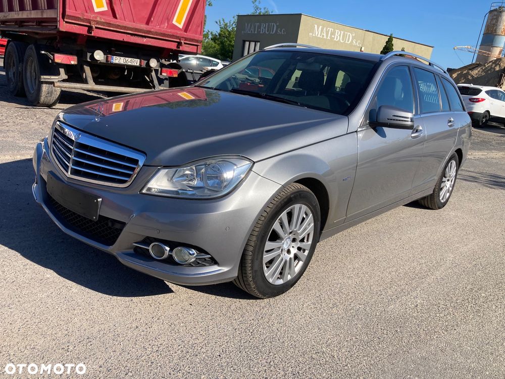 Mercedes-Benz Klasa C 220 CDI DPF Automatik BlueEFFICIENCY Elegance - 1