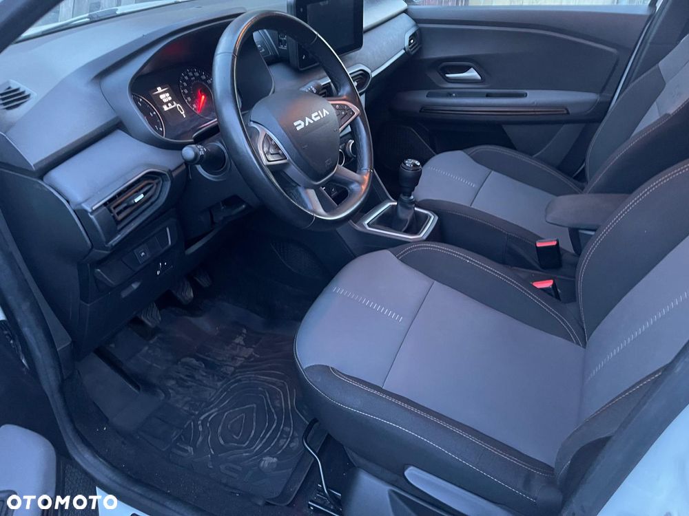 Dacia Jogger - 19