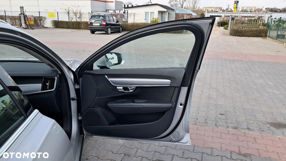 Volvo V90 D3 Inscription - 13