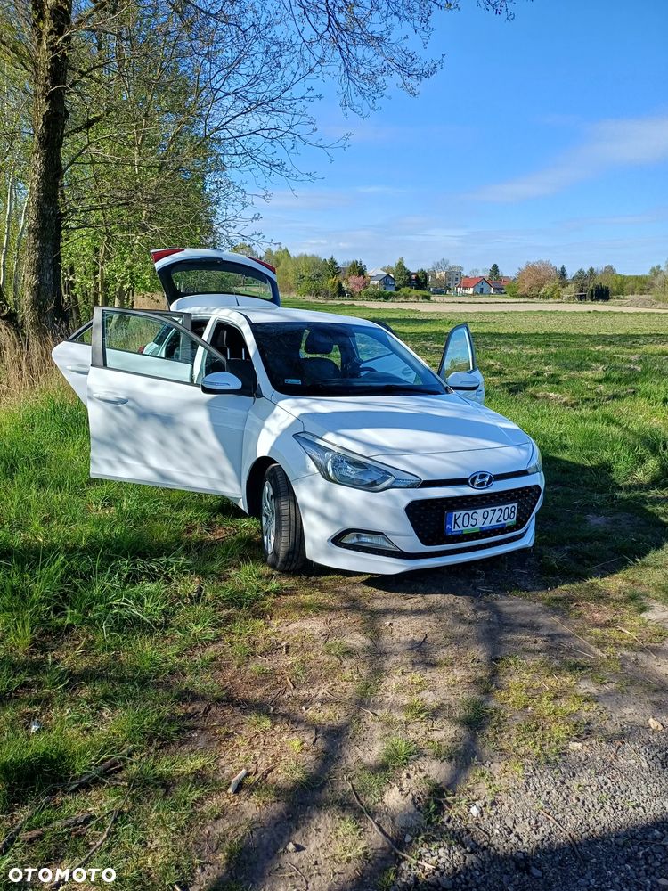 Hyundai i20 1.2 Classic Plus - 8