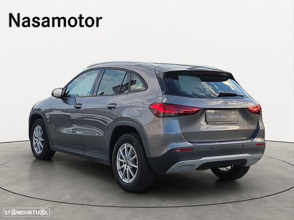 Mercedes-Benz GLA 180 d - 2