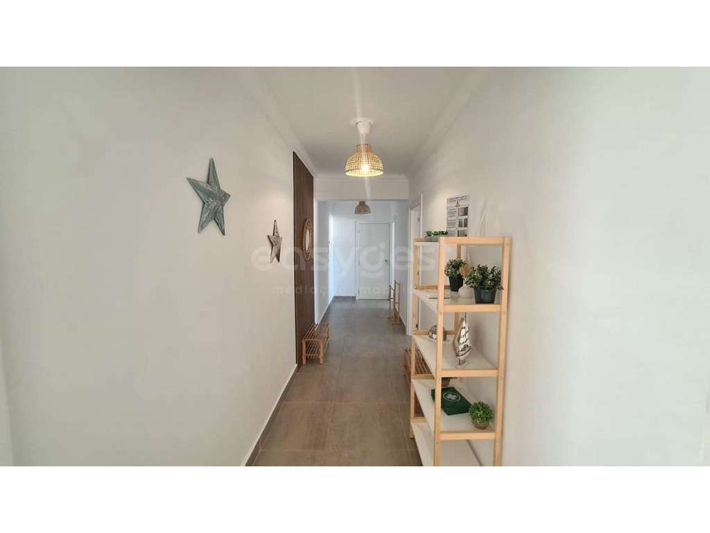 Apartamento T3 convertido em dois apartamentos independentes - Sagr... - Grande imagem: 4/14